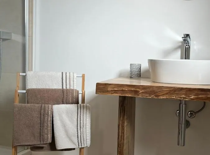 Lägenhet Bullas Weinlandstudio *